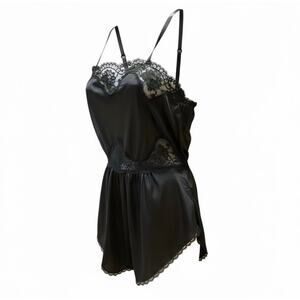 Black 1 piece lace shorts